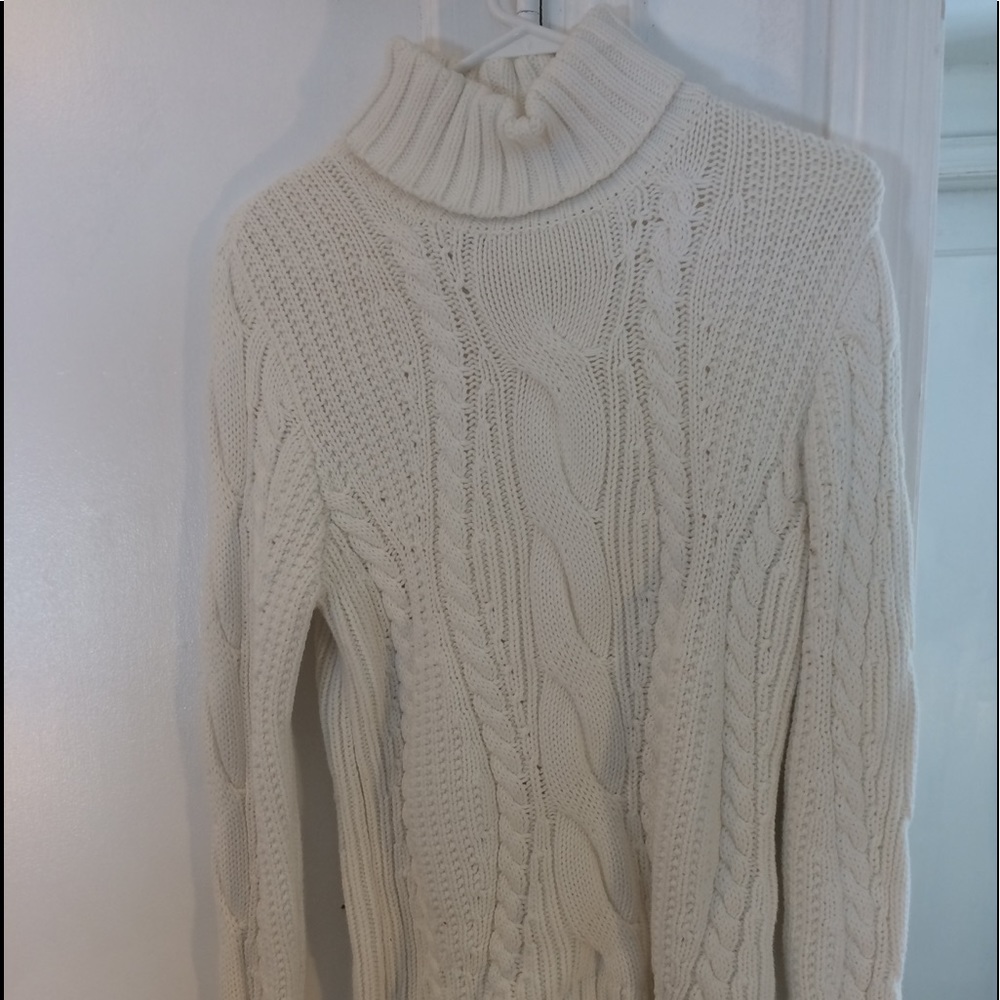 Land's End white sweater size 6-8